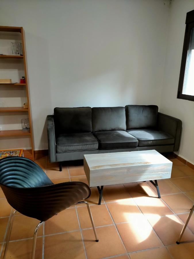Albergue Santa Barbara Алиага Экстерьер фото