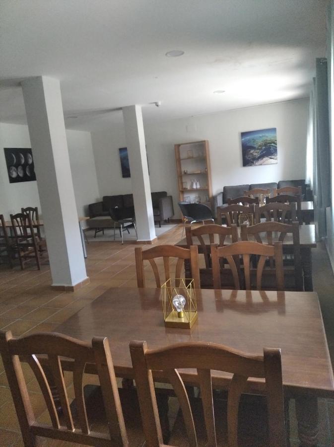 Albergue Santa Barbara Алиага Экстерьер фото